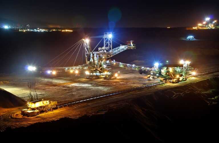 open pit mining, night, bucket wheel excavators